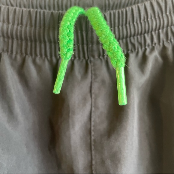ADIDAS Lime Green and Black Swim Trunks . No flaws Size 9/10 Youth - Picture 6 of 7